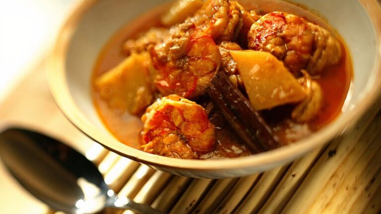 Shrimp Vindaloo